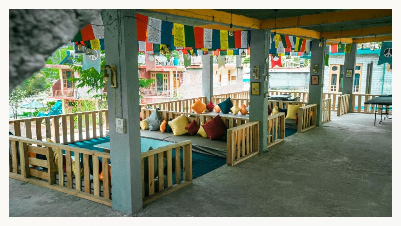 Perkup Hostel Kasol Extérieur photo