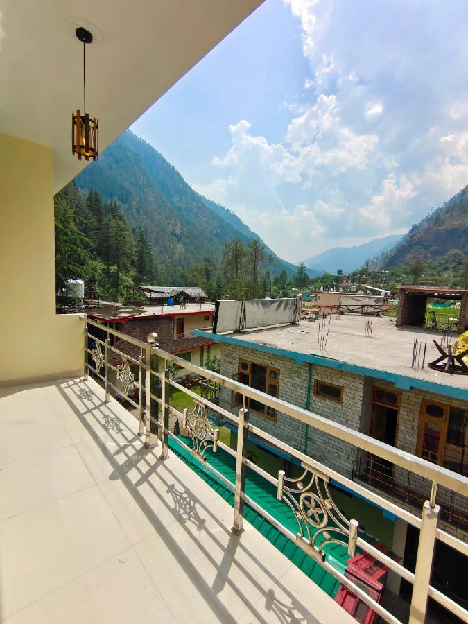 Perkup Hostel Kasol Extérieur photo