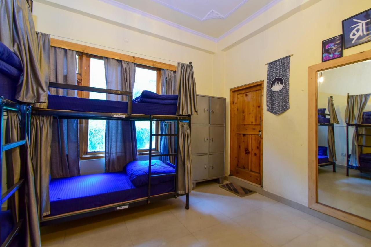Perkup Hostel Kasol Extérieur photo